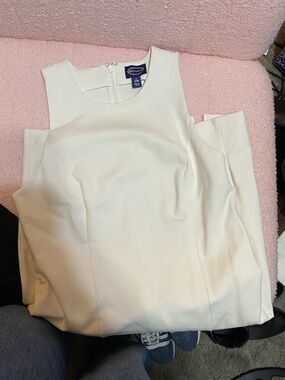 Scoop Cream Sleeveless Dress